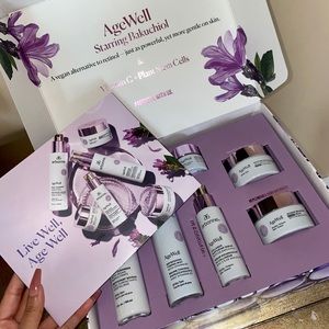 NEW Arbonne AgeWell skincare set